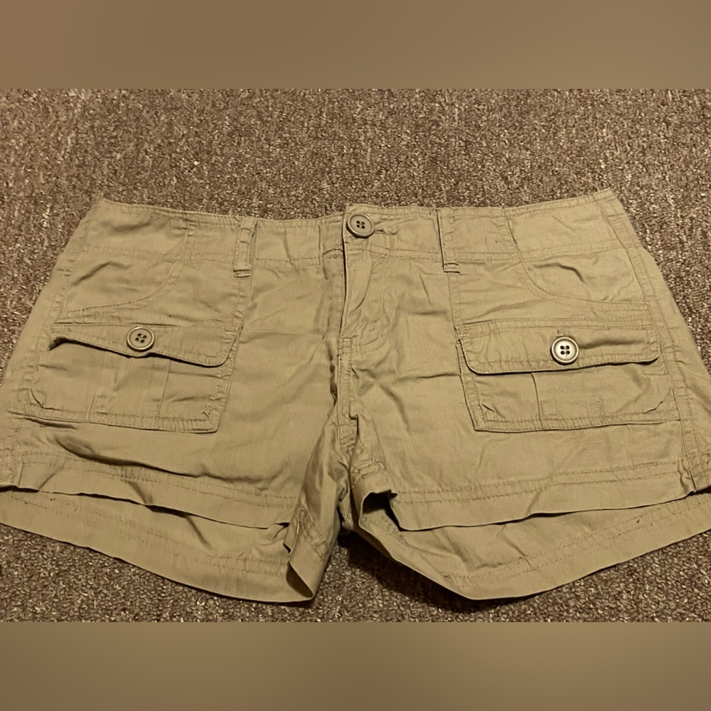 FreeStyle khaki shorts